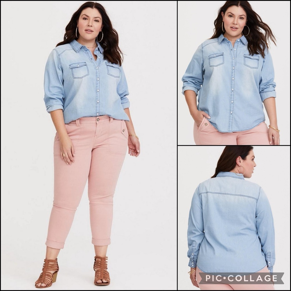 Torrid Light Wash Chambray Button Down Shirt Top